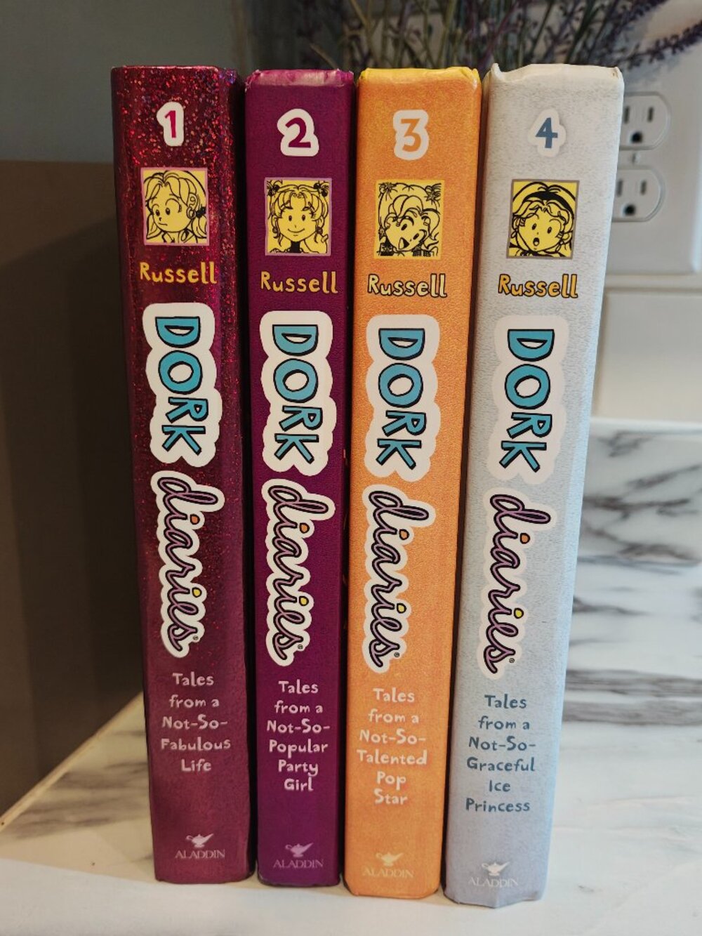 Dork Diaries Books 1-4 Hardcover Set Rachel Renée Russell